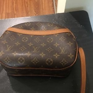 Louis Vuitton purse